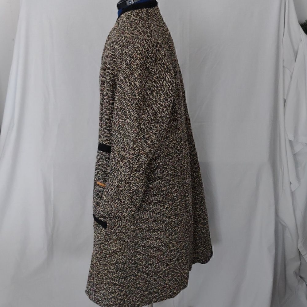 Vintage Reversible Woman's Wrap Around Wool Jacket - Picture 4 of 10